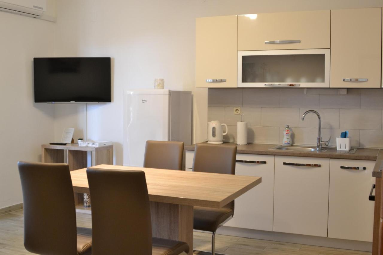 Apartman Martina 扎达尔 外观 照片